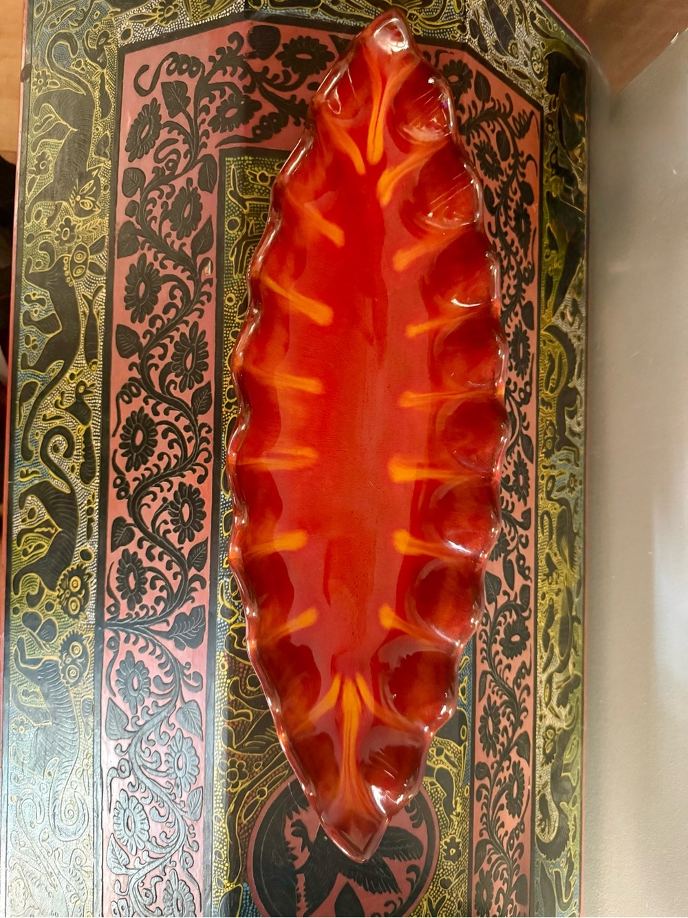 Vintage MCM Canadian Art Pottery Leaf Tray – Fiery Flame Orange Drip Glaze - Picture 2 of 4